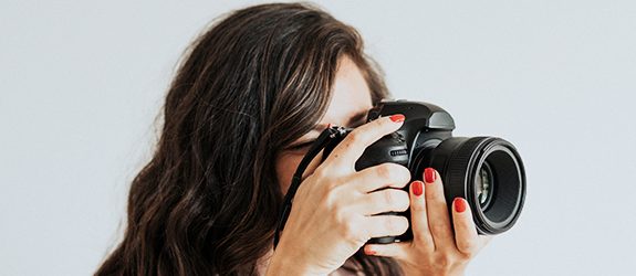 Photographes et vidéaste de l'atelier céramique Biscuit Liège